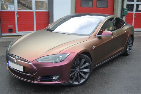 bilfolie til tesla.